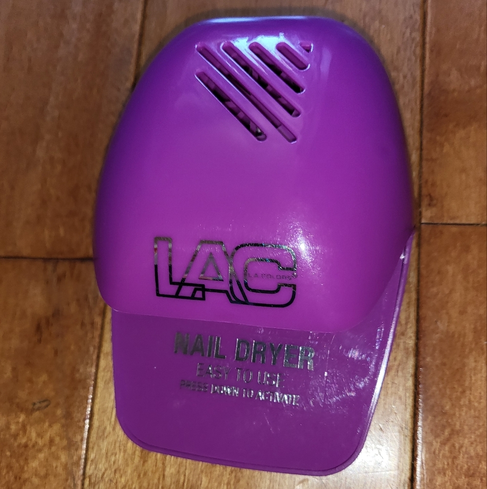 LAC Nail dryer